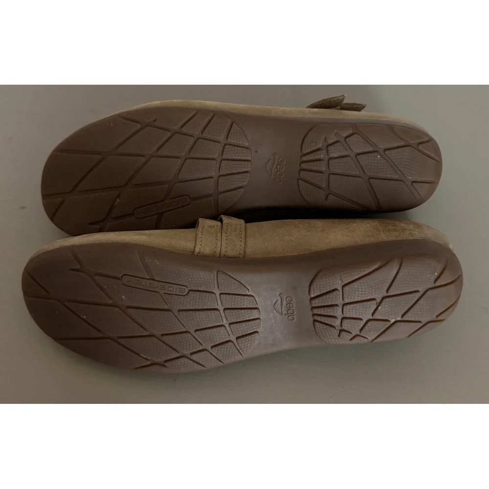 Abeo Talia Mary Jane's Women's Beige Tan Cross Strap Casual Shoes Size 10N